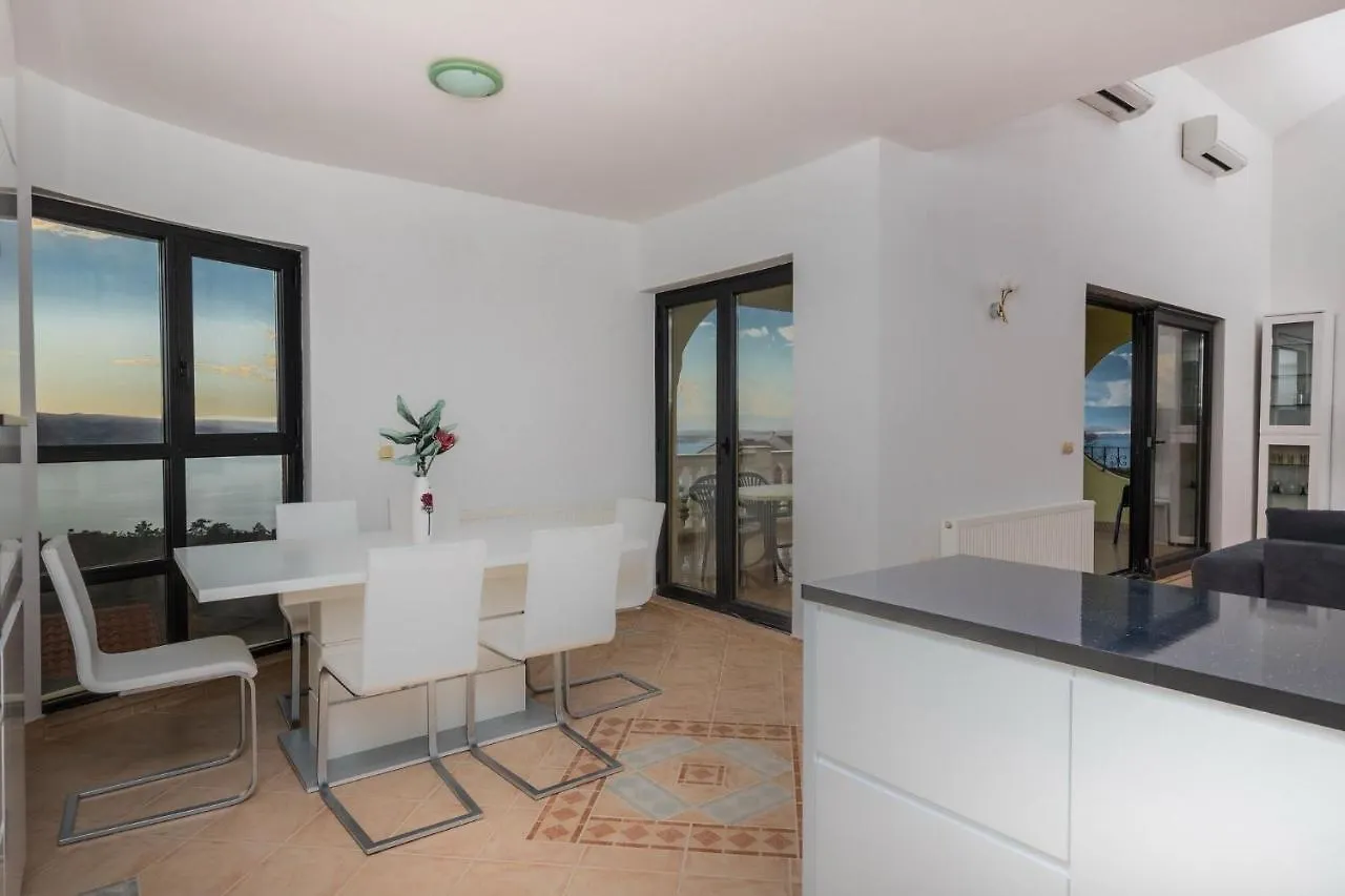 Apartments Vila Sani Crikvenica 0*,  Croatia