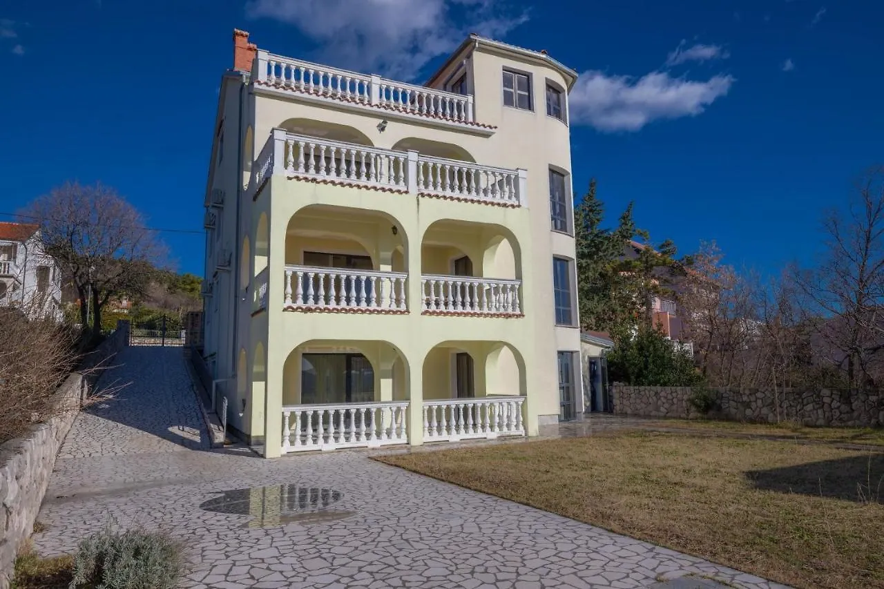 Apartments Vila Sani Crikvenica